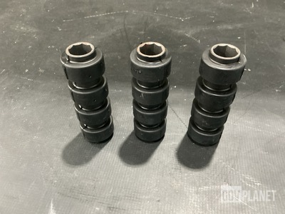 (2,400) Aerospace Industries 12295732 Bushing Sleeves