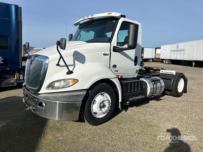 2019 International RH613 4x2 Cabina per trattore stradale 2 assi