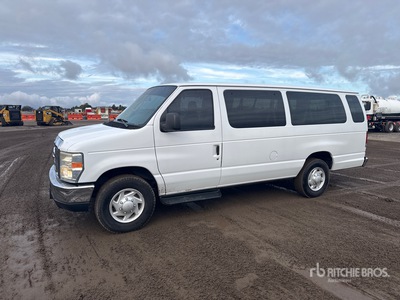 2013 Ford E-350 Passenger Van