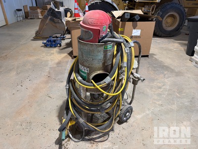 2013 Clemco Pneumatic Sand Blaster