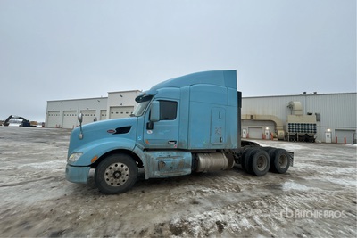 2019 Peterbilt 579 6x4 T/A Sleeper Truck Tractor
