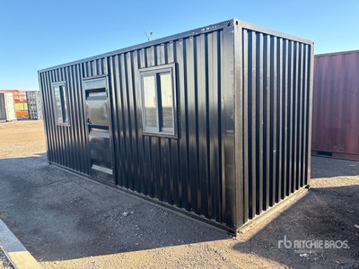 19 ft 6 in x 7 ft 4 in Skid-Mounted Bureau mobile