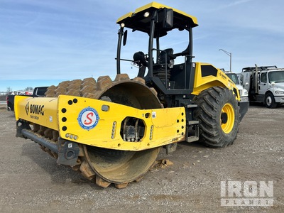 2021 Bomag BW211PD-5 Compactador Pata de Cabra