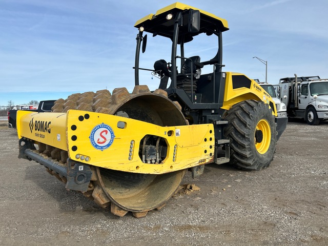 2021 Bomag BW211PD-5 Padfoot Drum Compactor