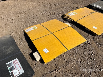 Quantity of (20) Yellow Steel Diamond Plate 3 Ft X 4 Ft Varios otros