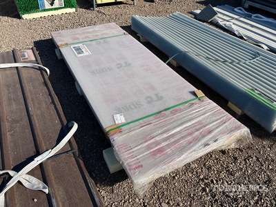 Quantity of (20) Clear Multi-wall Polycarbonate Pane 8 Ft X 27 In (Unused)