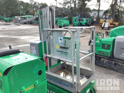 2016 Genie GR-20 Vertical Mast Lift (Inoperable)