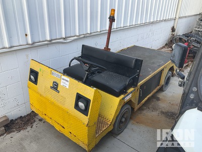 2016 Cushman Titan XD 2 Pass Tractor de remolque