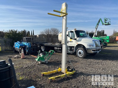 2022 Sumner 2010 Material Hoist (Inoperable)