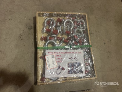 Quantity of (30) Heavy-Duty D-Ring Shackle Set (Unused)