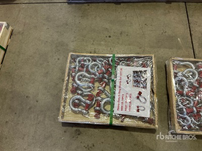 Quantity of (30) Heavy-Duty D-Ring Shackle Set