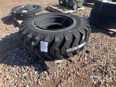 S.T.A. 17.5-25 Tire w/Wheel
