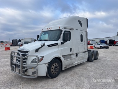 2019 Freightliner Cascadia 126 6x4 3- Achs Sattelzugmaschine mit Schlafkabine