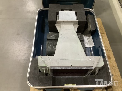 Unisys 2562-42534 Airport Approach Marker Light w/Case