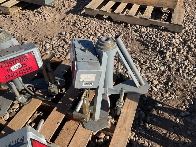 (4) Age Logistics 9775-010 Hydraulic Jacks