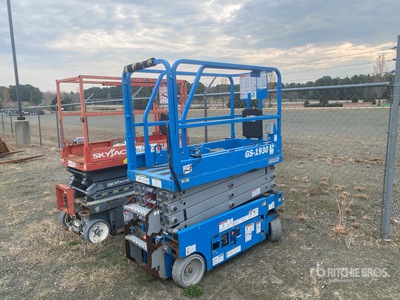 2019 Genie GS-1930 Electric Piattaforma aerea verticale (Inoperable)