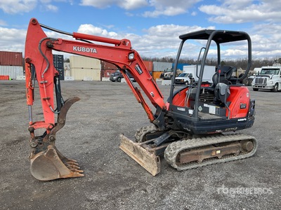 2019 Kubota KX71-3S4R1 حفارة صغيرة