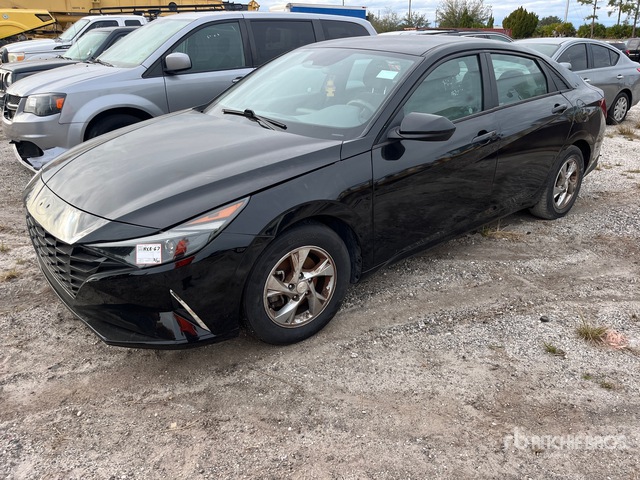 Inopratable 2021 Hyundai Elantra Automovil (Inoperable) | Ritchie Bros. Auctioneers