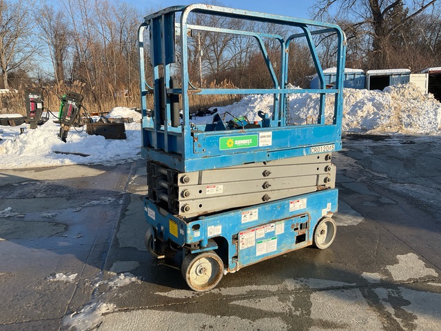 2013 Genie GS-1930 Electric Scissor Lift