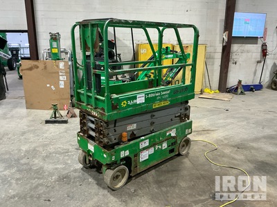 2015 Genie GS-1930 Electric Scissor Lift