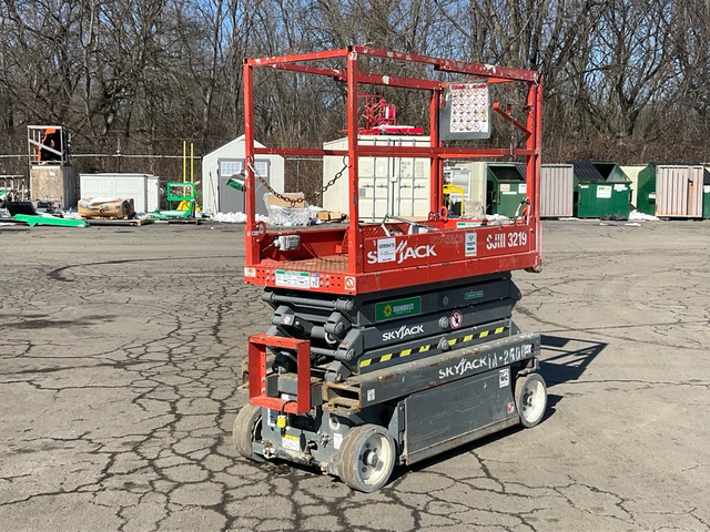 2016 Skyjack SJIII-3219 Electric Scissor Lift