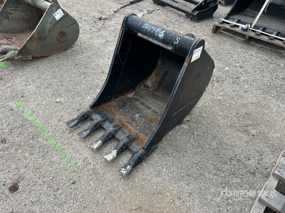 2019 Cat دلو حفارة