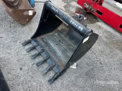 2021 Cat 36 in Digging دلو حفارة