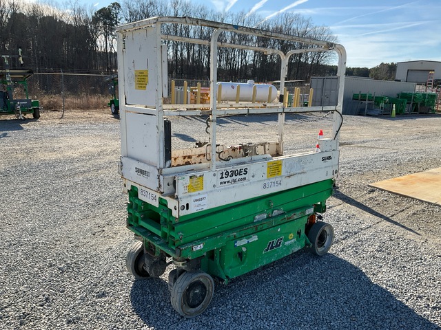 2016 JLG 1930ES Electric Scissor Lift