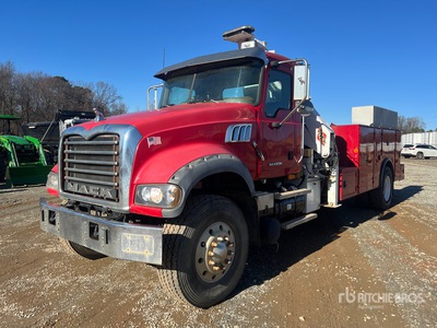 2021 Mack GU712 4x2 Ciężarówka serwisowa