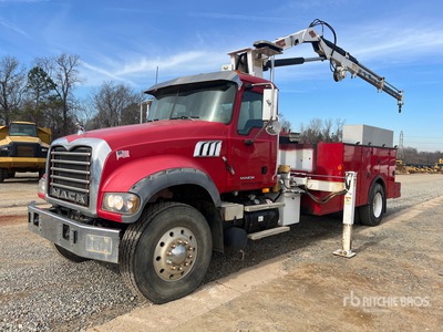 2021 Mack GU712 4x2 Service Truck