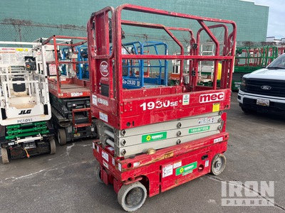 2017 MEC 1930SE Electric Scissor Lift
