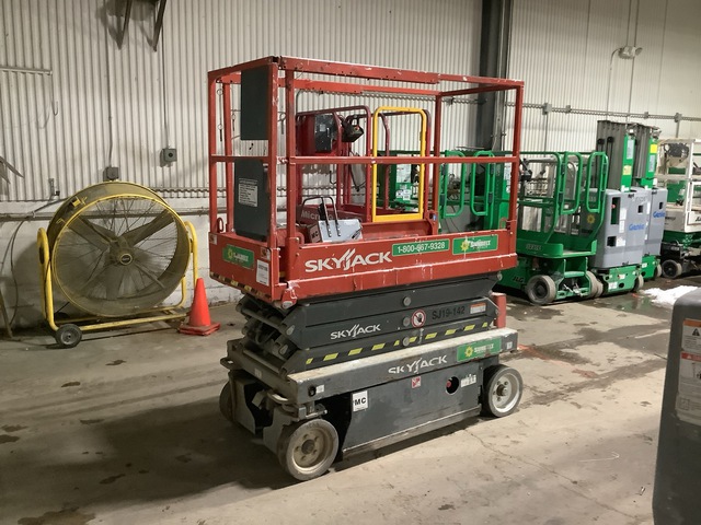 2016 Skyjack SJIII 3219 Electric Scissor Lift