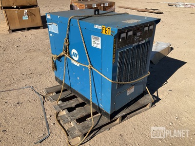 Miller GPS-1500V Multi-Operator DC Welding Power Source