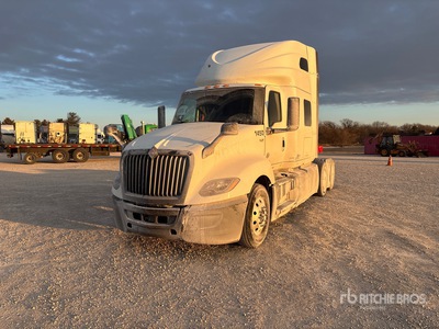 2021 International LT625 6x4 Cabeza Tractora Cabina Dormitorio