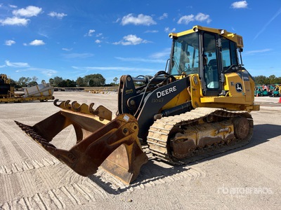 2019 John Deere 655K Crawler Loader