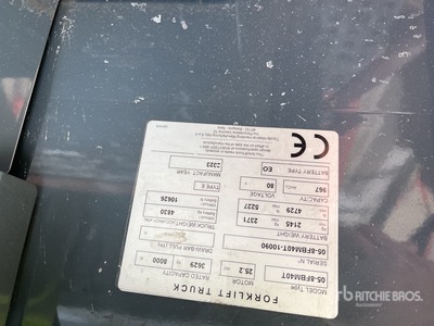 Toyota 8FD40U Forklift