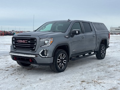 2022 GMC Sierra 1500 AT4 4x4 Crew Cab Pickup