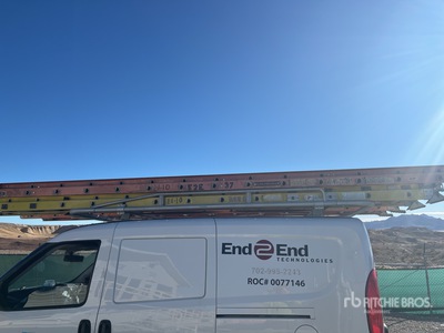 Quantity of (4) 28 ft Ladder