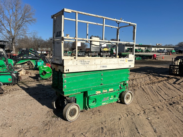 2015 JLG 2632ES Electric Scissor Lift