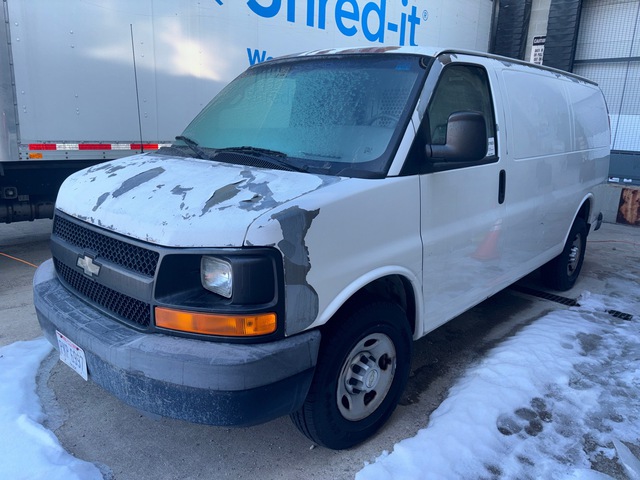 2010 Chevrolet Express 2500 Cargo Van (Inoperable)