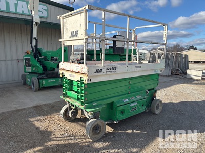 2015 JLG 3246ES Electric Ascenseur à ciseaux