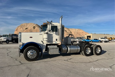 2016 Peterbilt 389 6x4 T/A Day Cab Truck Tractor