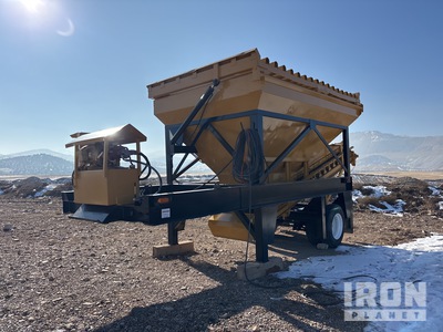 2002 CEC 8 ft x 14 ft Aggregate Feeder