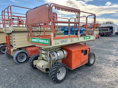 2002 JLG 260MRT Dual Fuel Schaarlift