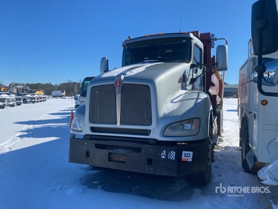 2017 Kenworth T400 10x4 Quad/A Dump Truck