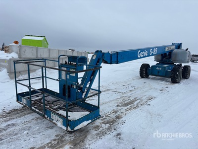 2006 Genie S-85 4WD Diesel Telescopic Boom Lift