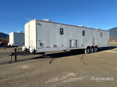 2007 Play-Mor Tri/A 40 ft Movie Set Trailer Divers - Remorque