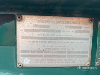 2010 Ophee 12.2 m Tri/A Container Trailer