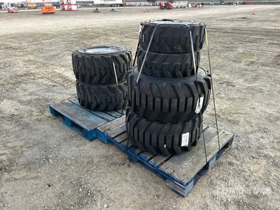 Quantity of (3) Pallets of 33X15.5-16.5 / 23X8.50-12 إطارات المعدات