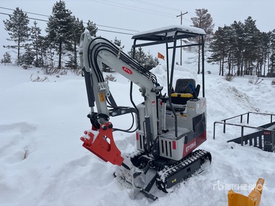 2025 BTTL BTTL15 with hydraulic breaker, and bucket Mini Excavator (Unused)